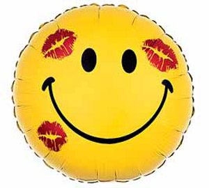 smiley with kisses mylar balloon 18inch yellow
